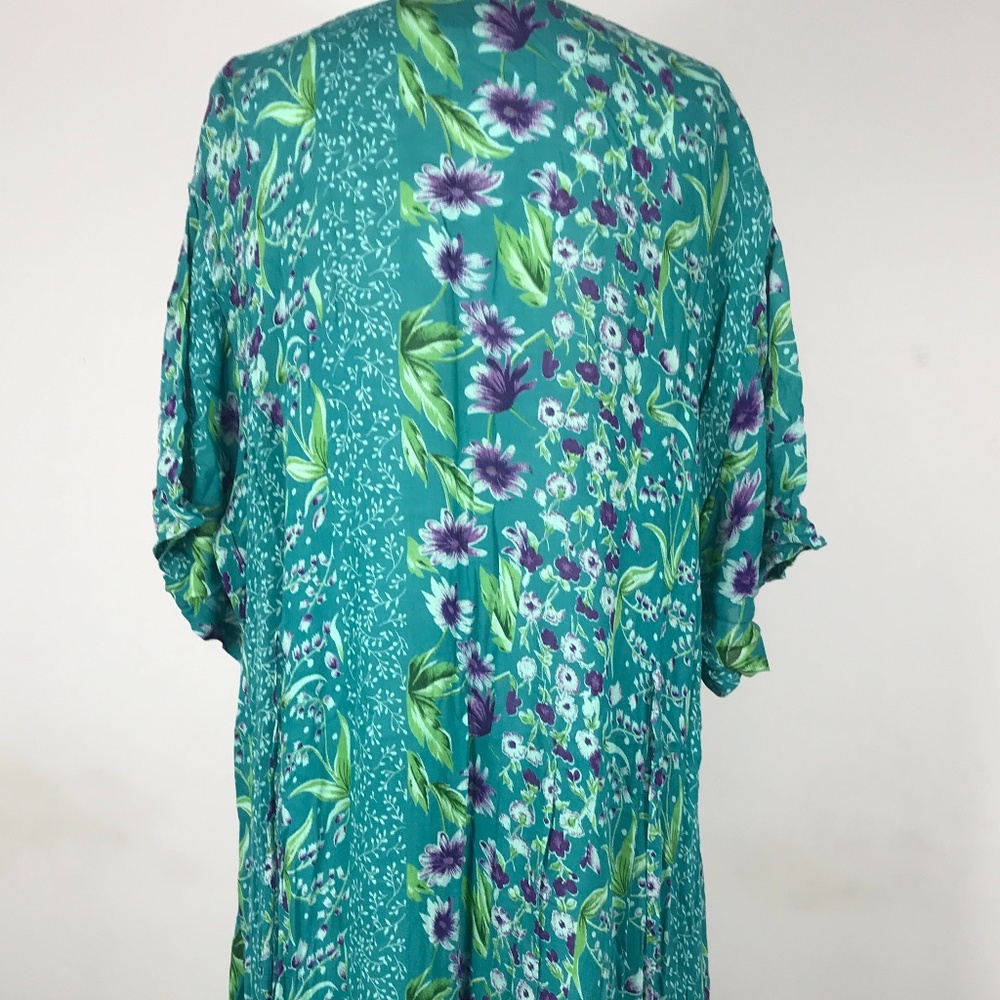 M.i.B Collection - Picture 2 of 5